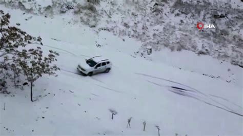 E­l­a­z­ı­ğ­’­d­a­ ­k­a­r­l­ı­ ­y­o­l­d­a­ ­o­t­o­m­o­b­i­l­ ­b­ö­y­l­e­ ­k­a­y­d­ı­ ­-­ ­S­o­n­ ­D­a­k­i­k­a­ ­H­a­b­e­r­l­e­r­